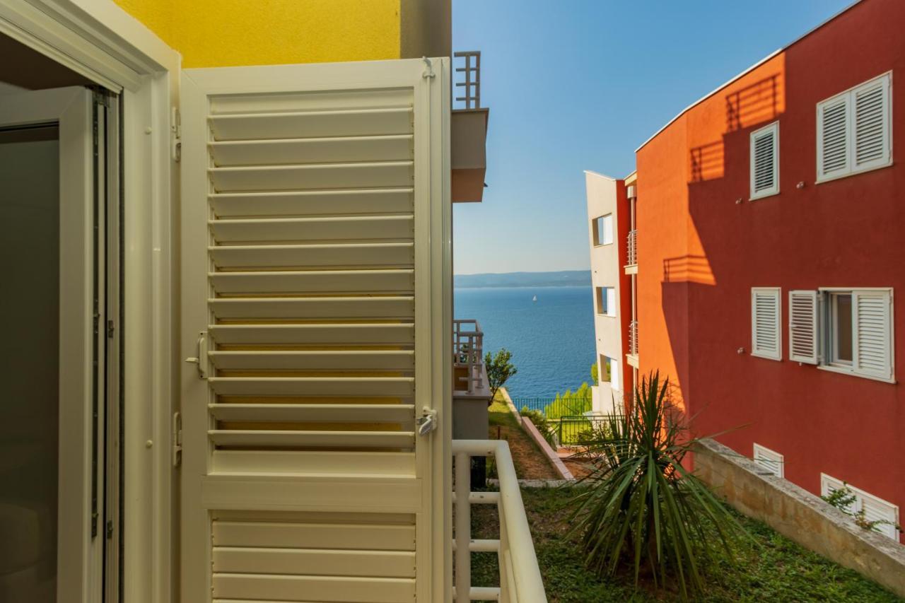 Luxury Apartments Villa Ruzmarina With New Heated Infinity Pool And Lounge Area Marusici  Zewnętrze zdjęcie