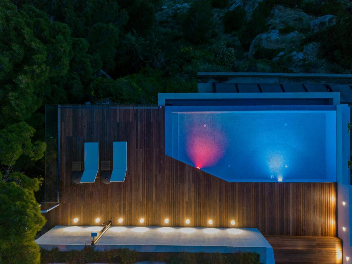 Luxury Apartments Villa Ruzmarina With New Heated Infinity Pool And Lounge Area Marusici  Zewnętrze zdjęcie