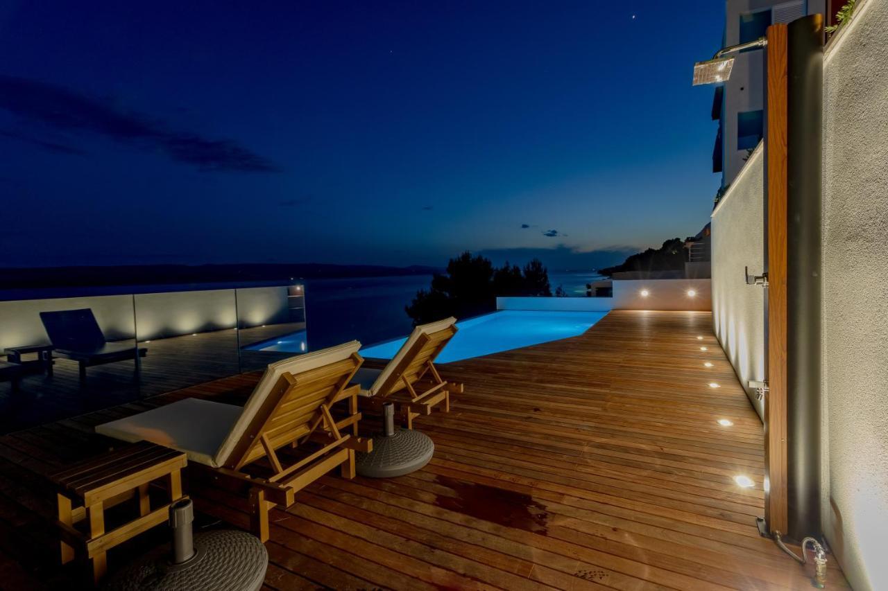 Luxury Apartments Villa Ruzmarina With New Heated Infinity Pool And Lounge Area Marusici  Zewnętrze zdjęcie