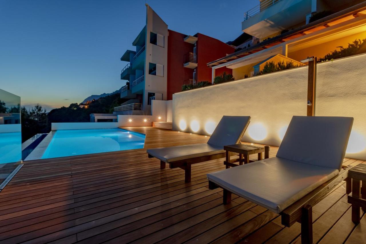 Luxury Apartments Villa Ruzmarina With New Heated Infinity Pool And Lounge Area Marusici  Zewnętrze zdjęcie